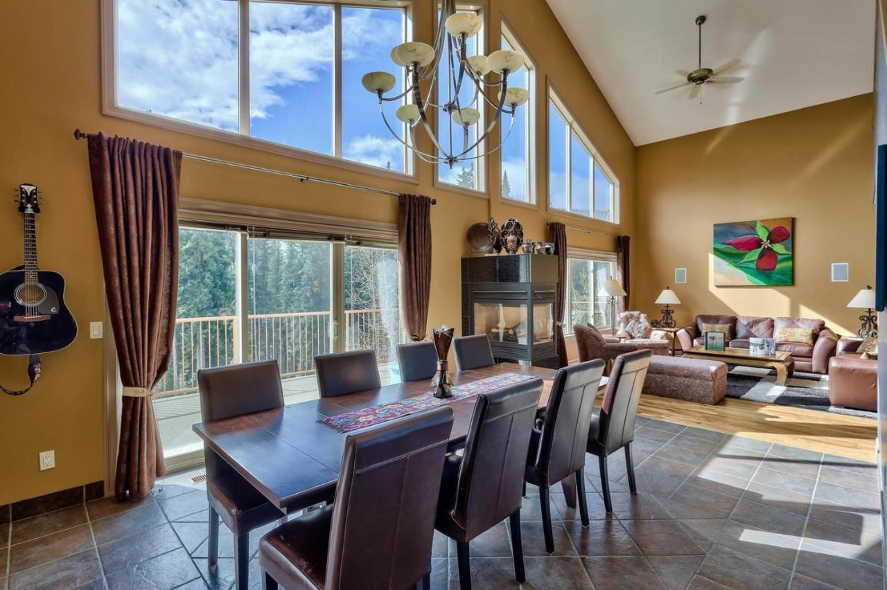 Soleil Chalet By Bear Country Sun Peaks Exterior foto